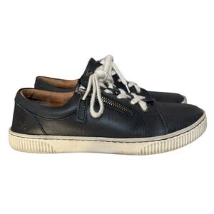 BORN Paloma Sneaker in Black, Size 9